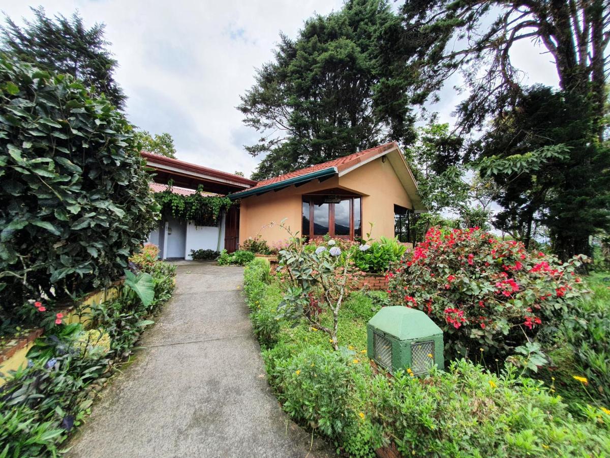 Hotel Villa Zurqui San Isidro  Eksteriør billede