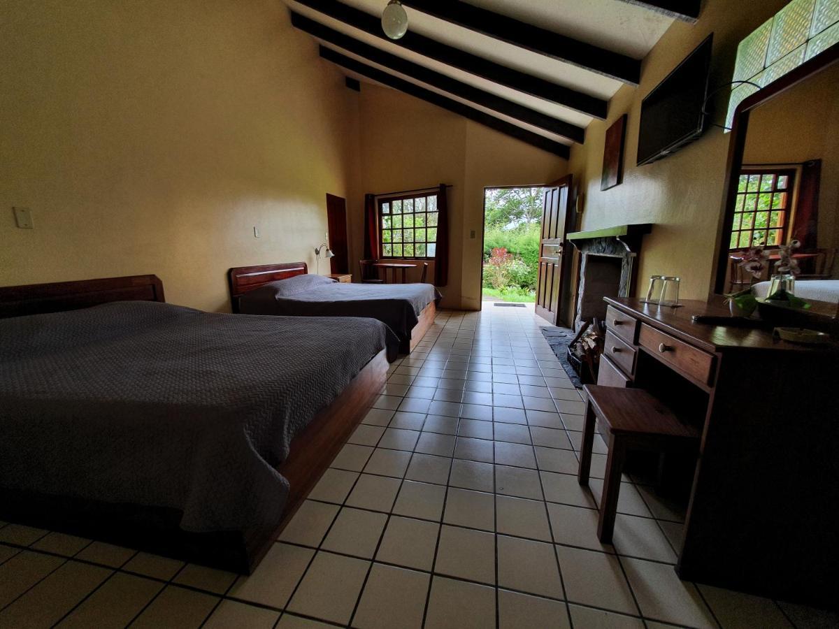 Hotel Villa Zurqui San Isidro  Eksteriør billede